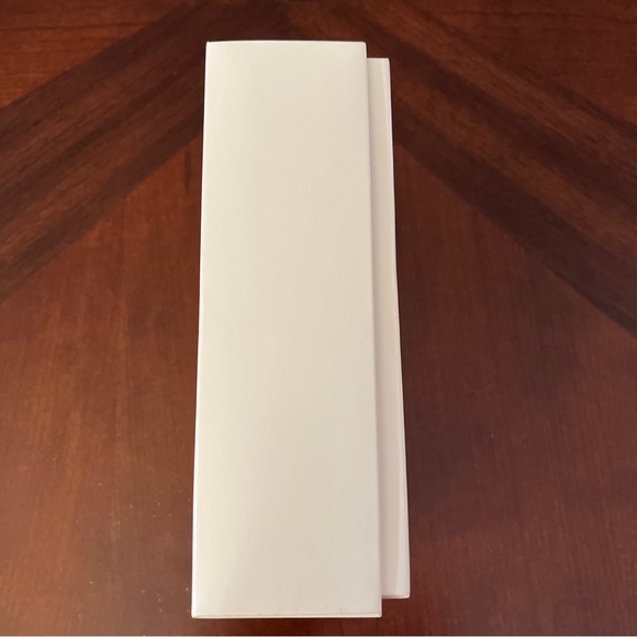 Hallmark Keepsake Delphine Barbie Ornament Fashion Model Collection 2005 - Picture 3 of 11